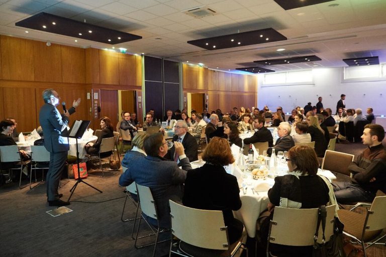 Traditionnel Dîner-Galette AEM dans les salons du Novotel Porte d'Orléans